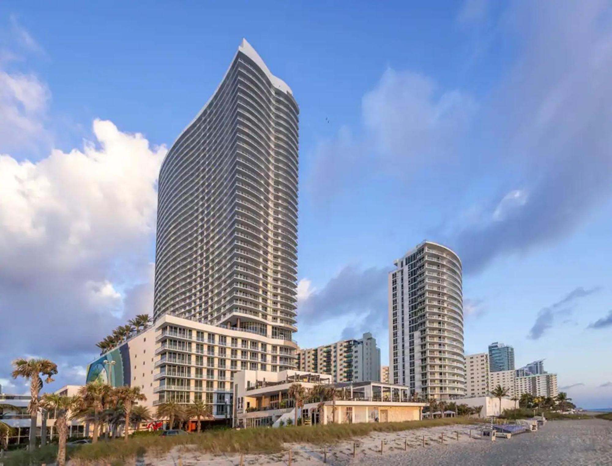 Lyfe Residence Building - Private Apts Over The Beach Hollywood Exterior photo
